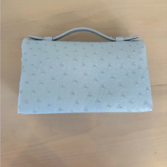 Faux Ostrich Pochette Bag - Picture 3 of 8